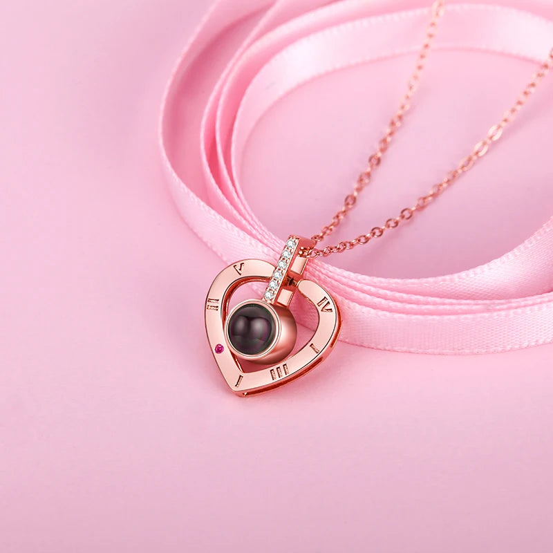 Gepersonaliseerde Hart Romein fotoprojectie ketting